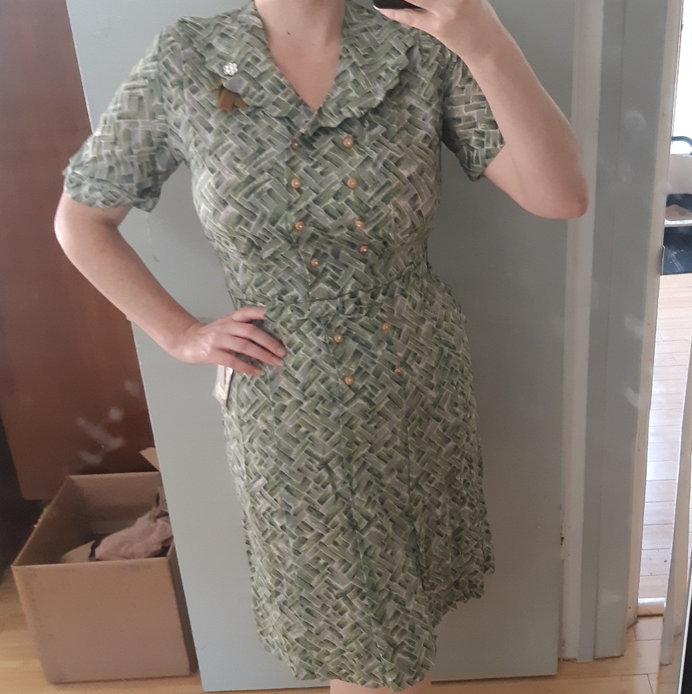 SOLD🍰NOS Vintage 40s 50s rayon dress - Picture 7 of 11
